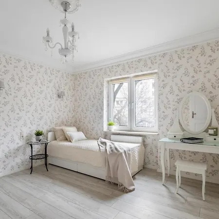 Luxury Place In Townhouse *