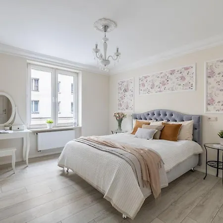 Luxury Place In Townhouse Apartment